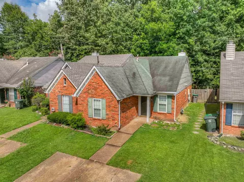 1512 Beaver Trail Dr, Memphis, TN 38016