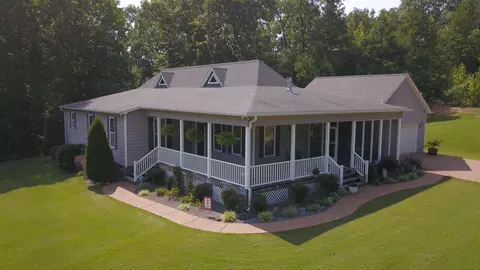 18735 Highway 64 Hwy, Bolivar, TN 38008