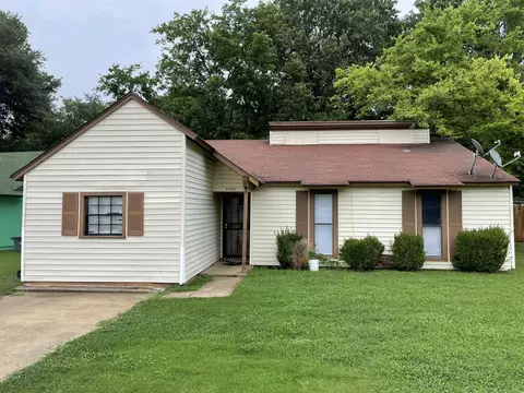 3340 Cloudland Dr, Memphis, TN 38118
