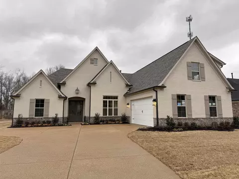6918 Walker Farms Dr, Arlington, TN 38002