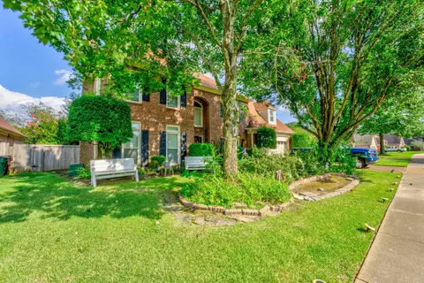 1184 Sugar Ln, Collierville, TN 38017