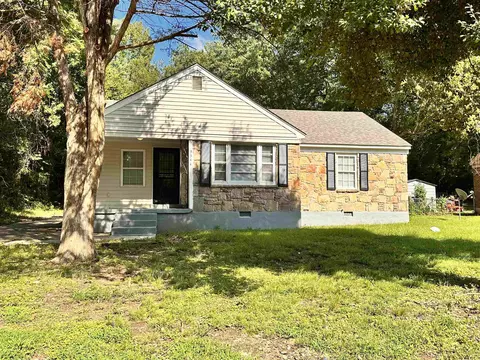 3344 Ridgecrest St, Memphis, TN 38127