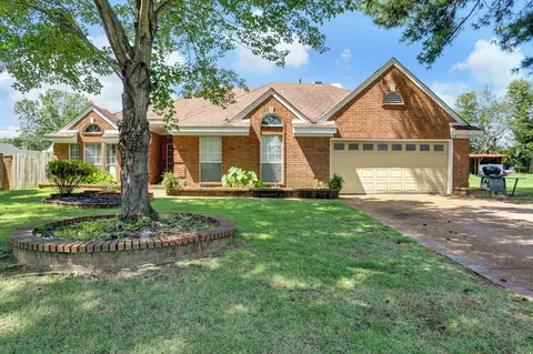 7521 Mark Adams Cv, Bartlett, TN 38133