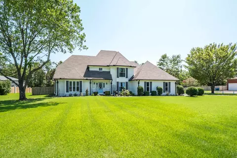 6586 Waydawn Dr, Arlington, TN 38002
