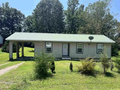 245 Roy Crunk Ln, Savannah, TN 38372