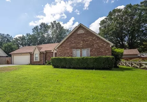 8053 Cinders Rd, Bartlett, TN 38133 photo 2