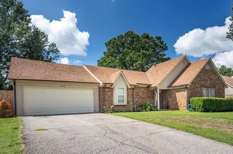 8053 Cinders Rd, Bartlett, TN 38133 photo 3