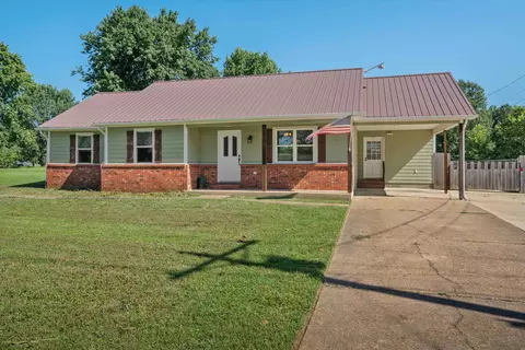 9432 Holly Grove Rd, Unincorporated, TN 38011
