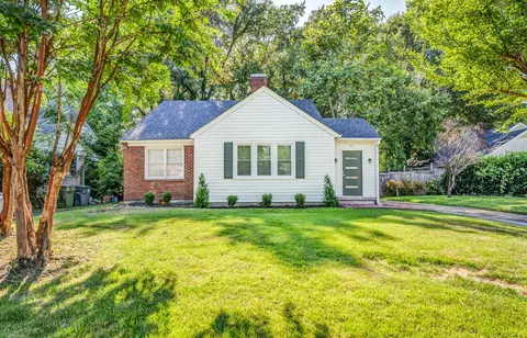 11 N Ashlawn Rd N, Memphis, TN 38112