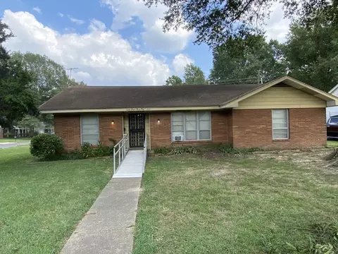 2832 Summerhurst St, Memphis, TN 38118