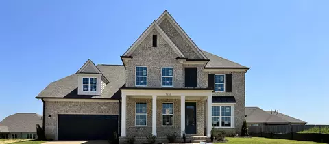 5870 Golden Bell Dr E, Arlington, TN 38002