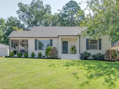 296 Eastland Dr, Memphis, TN 38111