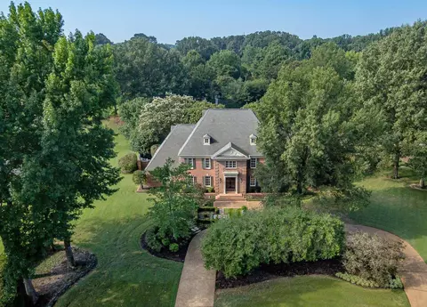 9581 Fox Hill Cir S, Germantown, TN 38139
