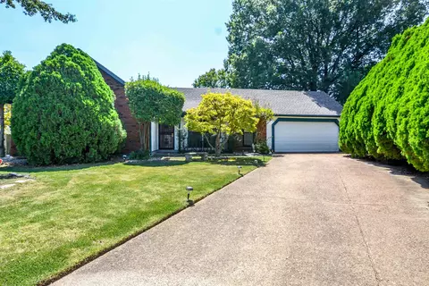 6835 Sauterne Cv, Memphis, TN 38115