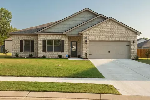 220 Midland Ter, Oakland, TN 38060