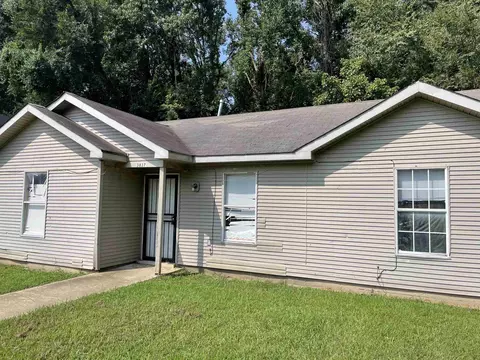 3837 Black Forrest Dr, Memphis, TN 38128