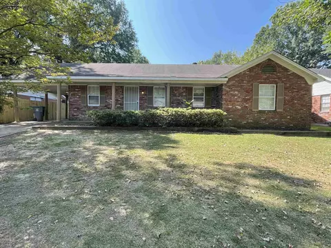 4861 Summerview Ave, Memphis, TN 38118
