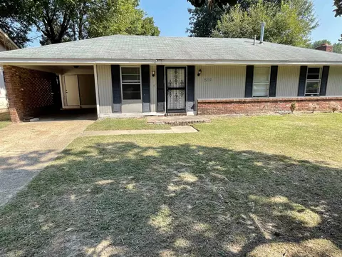 4904 Blanding Ave, Memphis, TN 38118
