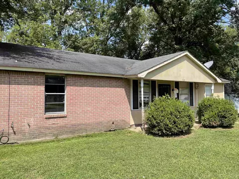 4781 Royal Elm Cv, Memphis, TN 38128