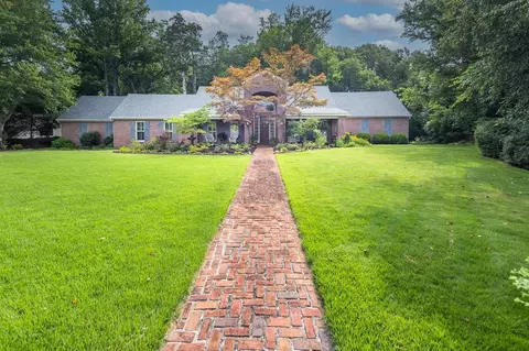 3690 St Philip Dr, Bartlett, TN 38133