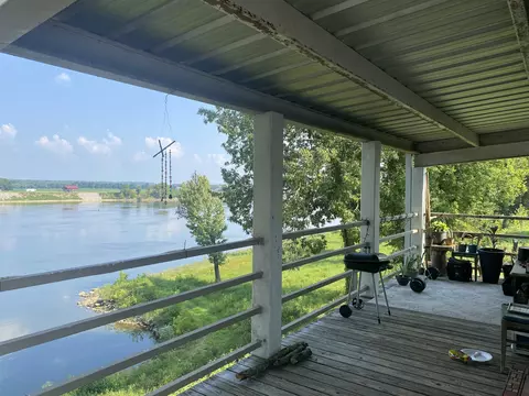315 Rockpile Ln, Counce, TN 38326