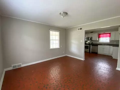 4498 Applegate St, Memphis, TN 38109 photo 10