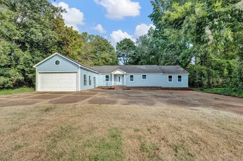 6882 Us 51 Hwy, Millington, TN 38053