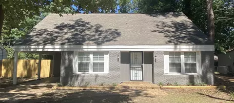 5004 Dowling Cv, Memphis, TN 38118