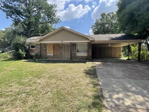 5075 Flanders Ave, Memphis, TN 38118