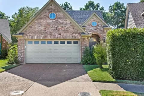 10103 Cross Valley Dr, Cordova, TN 38018