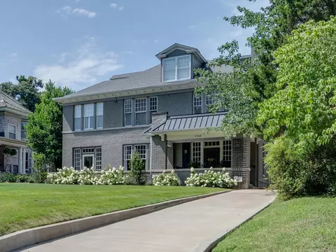 1742 Central Ave, Memphis, TN 38104