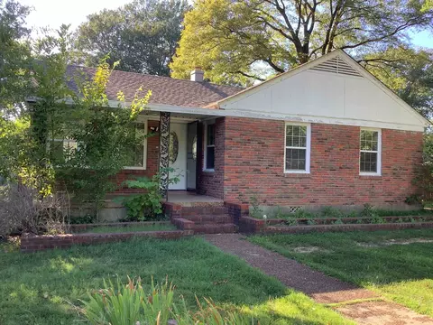1671 Hartland St, Memphis, TN 38108