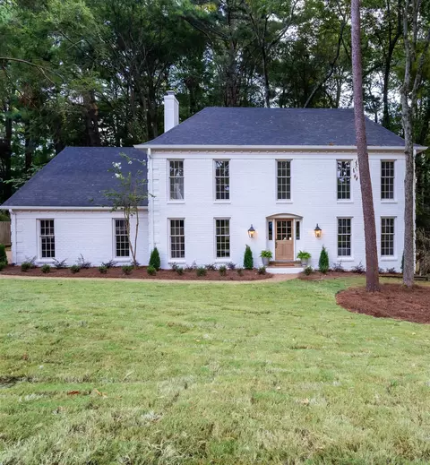 8408 Hunters Horn Dr, Germantown, TN 38138