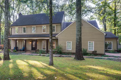 951 W Tree Dr, Collierville, TN 38017