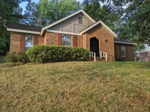 2767 Mahue Dr, Memphis, TN 38127