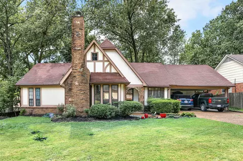 499 Bedlington Dr, Memphis, TN 38018