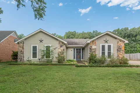 3585 Englishill Dr, Bartlett, TN 38135