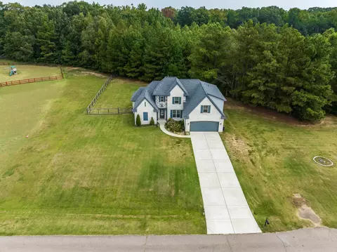10380 Dawn Meadows Cv, Atoka, TN 38004