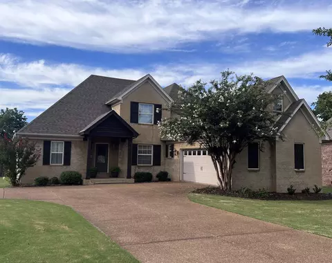 42 Arbor Greens Cv, Covington, TN 38019