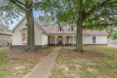 2576 Laurelcrest Dr, Memphis, TN 38133