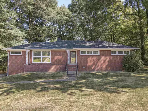 1014 Winchester Rd, Memphis, TN 38116