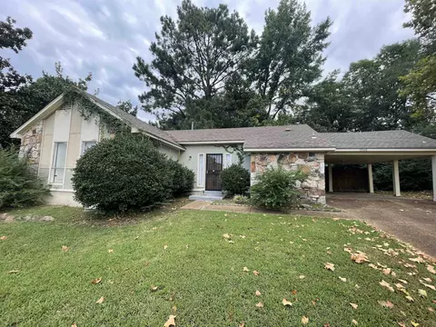 2966 Larkwood Cv, Memphis, TN 38118