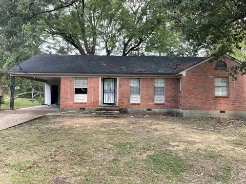 3191 Beauchamp Dr, Memphis, TN 38118