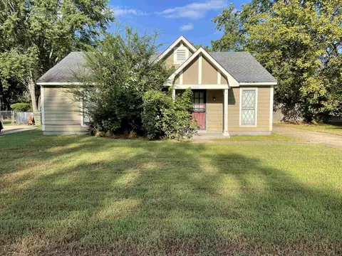 3661 Dagmar St, Memphis, TN 38128
