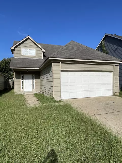 4689 Waterfront Oak Dr, Memphis, TN 38128