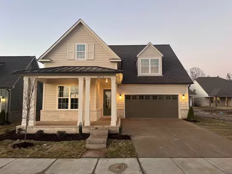 10274 Gianna Dr, Collierville, TN 38017