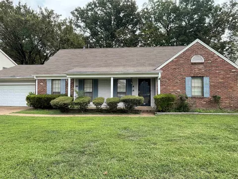 3250 Emerald St, Memphis, TN 38115