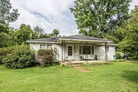 5355 Quito Drummonds Rd, Millington, TN 38053