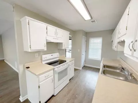 5214 Ogunquit Ln, Memphis, TN 38118 photo 10