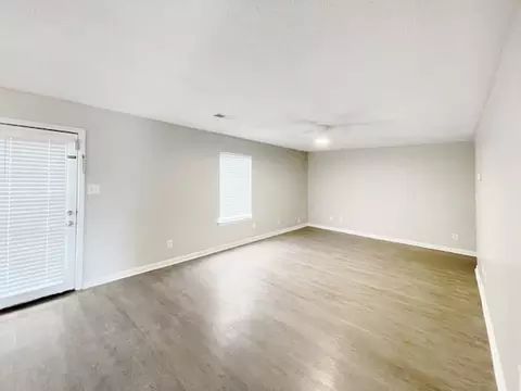 5214 Ogunquit Ln, Memphis, TN 38118 photo 8